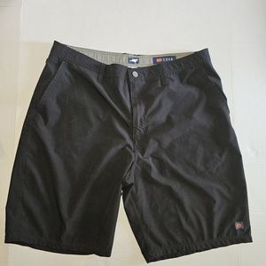 Cova Mens shorts. Size 38.